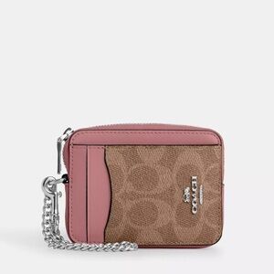 NWT Coach! Zip Card Case In Signature Canvas 💕